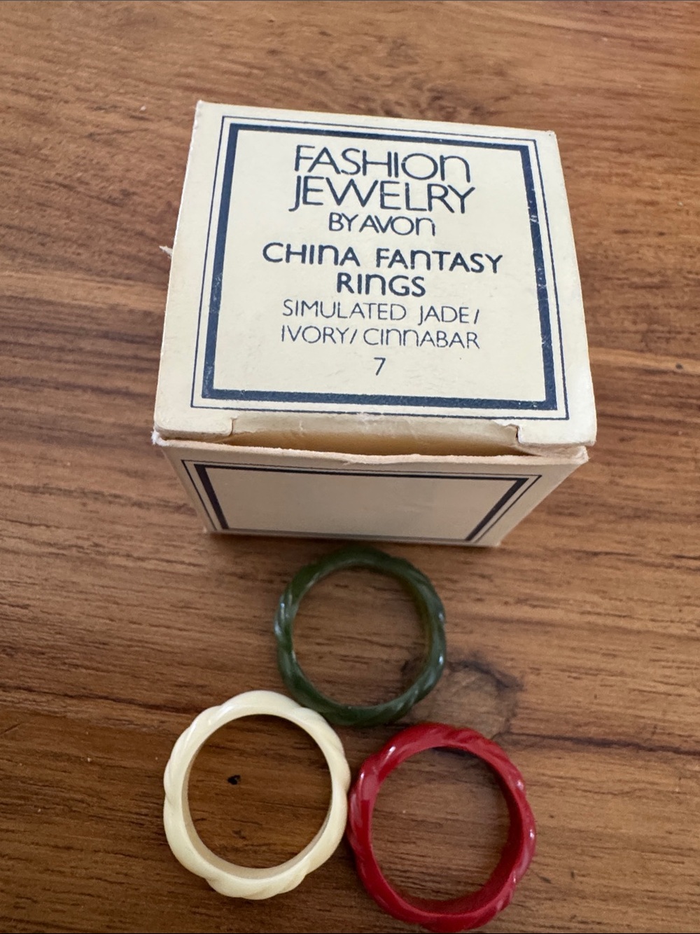 VINTAGE 1982 Avon China Fantasy Simulated Jade, Ivory & Cinnabar Ring Set